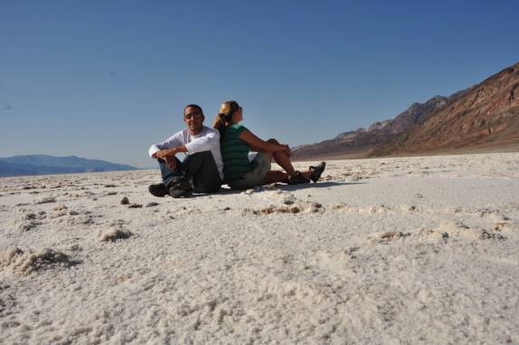 Muito sal na Badwater Basin, a - 86 m de altitude,  no Death Valley National Park, na Califórnia - EUA